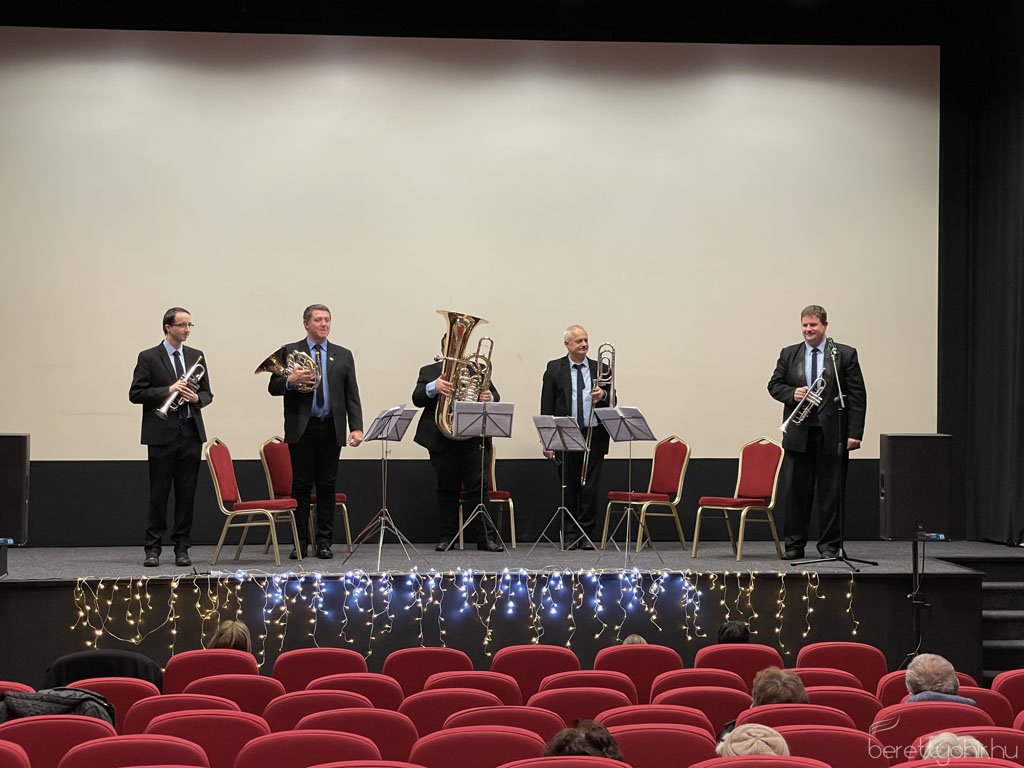 Advent második vasárnapján 12